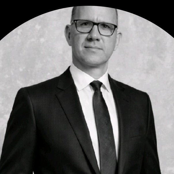 Lior Pick — Founder & CEO